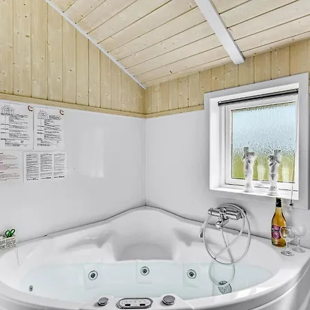 بيت للعطل Krogen Ringkobing *