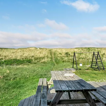 Nice Home In Ringkobing With Sauna * Ringkøbing